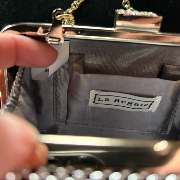 Vintage LA Regale Box Clutch - Picture 6 of 8